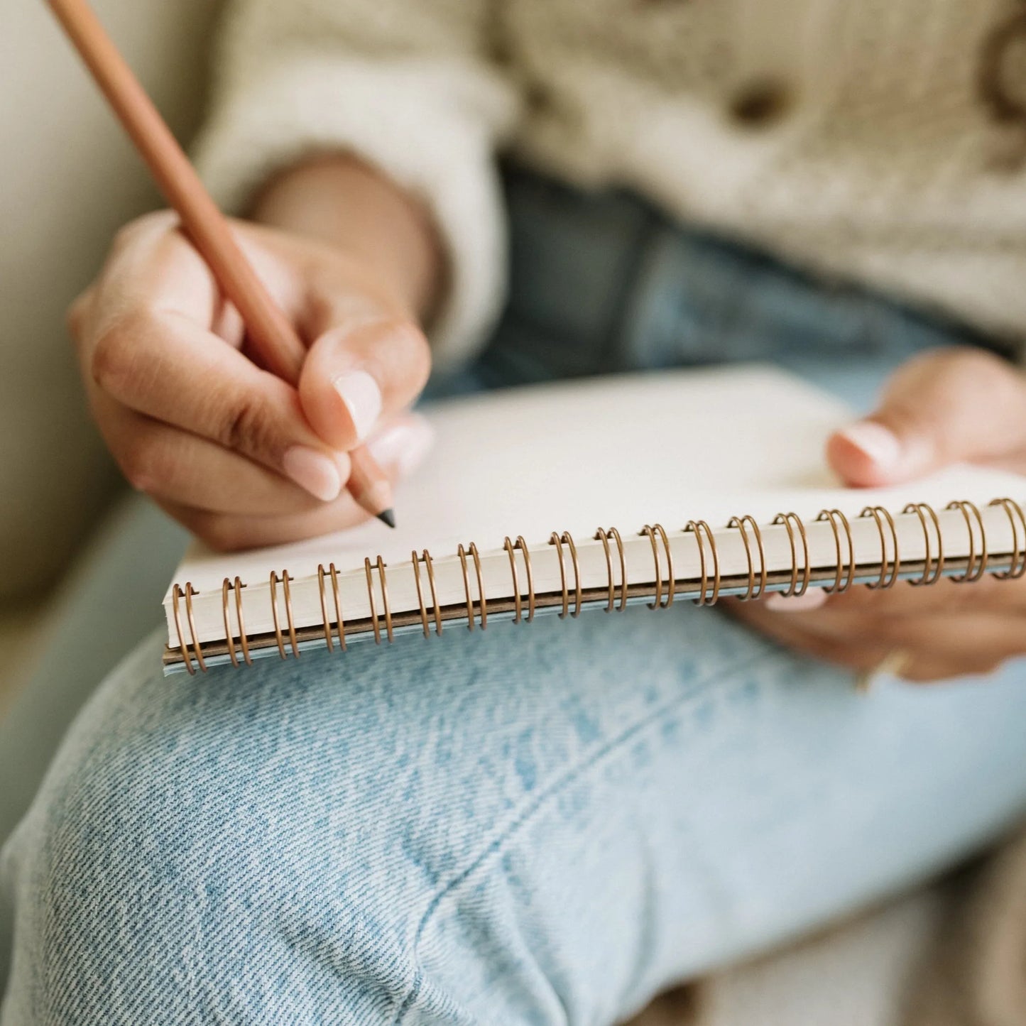 "To Note" Cuaderno Vertical de Líneas - Dusty Rose
