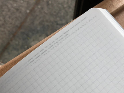 1/2 year notebook A5 - Cuadrícula - Cloud Gray - ColorSwatch