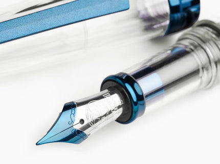 Pluma Fuente Vac700R - Kyanite