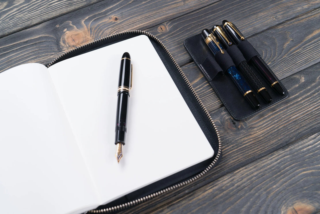 Zippered Leather A5 Notebook & Pen Folio - Black