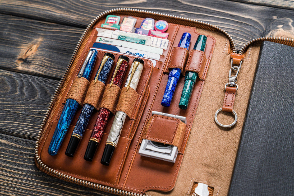 Zippered Leather A5 Notebook & Pen Folio - Brown
