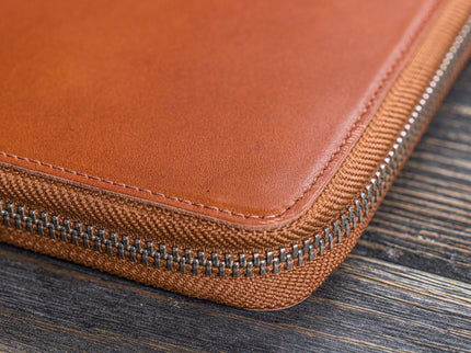 Zippered Leather A5 Notebook & Pen Folio - Brown