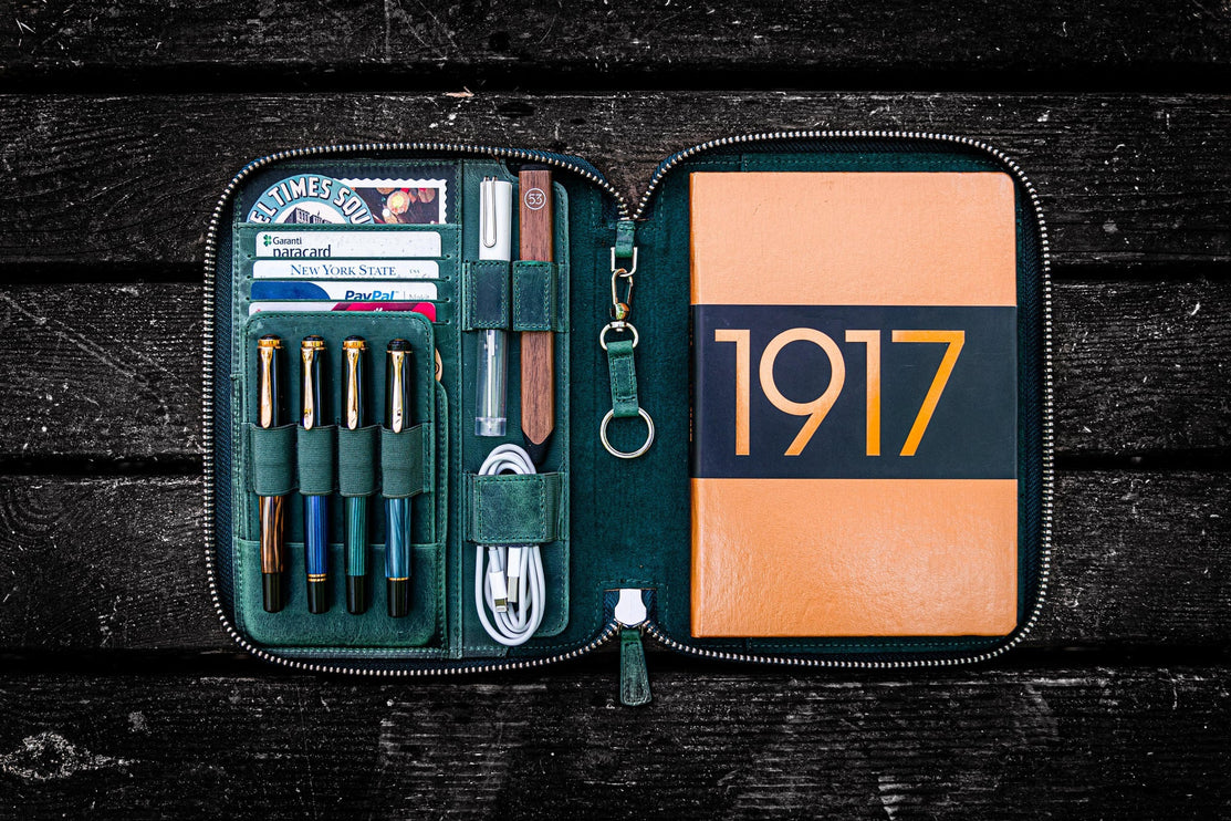 Zippered Leather A5 Notebook & Pen Folio - Forest Green