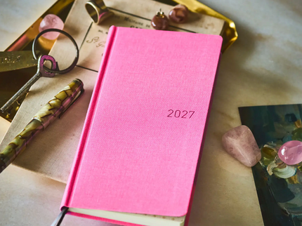 Hobonichi Techo Weeks 2027 - Colors - Pink Sapphire