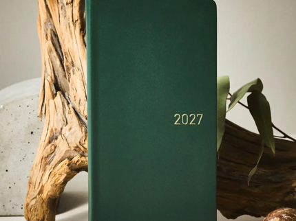 Hobonichi Techo Weeks 2027 - Leather - Forest Green