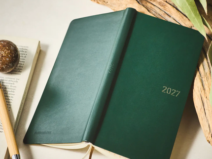 Hobonichi Techo Weeks 2027 - Leather - Forest Green