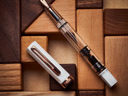 Pluma Fuente Eco Rose Gold - White