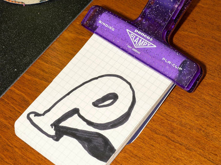 Clip de plástico Penco - Glitter - ColorSwatch