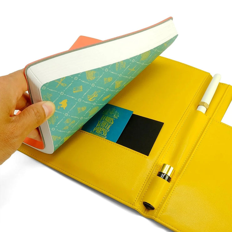 Cobertor para Cuaderno Always Right - Mustard Yellow - ColorSwatch