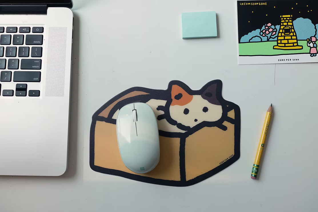 Mouse Pad - Cat in a Box