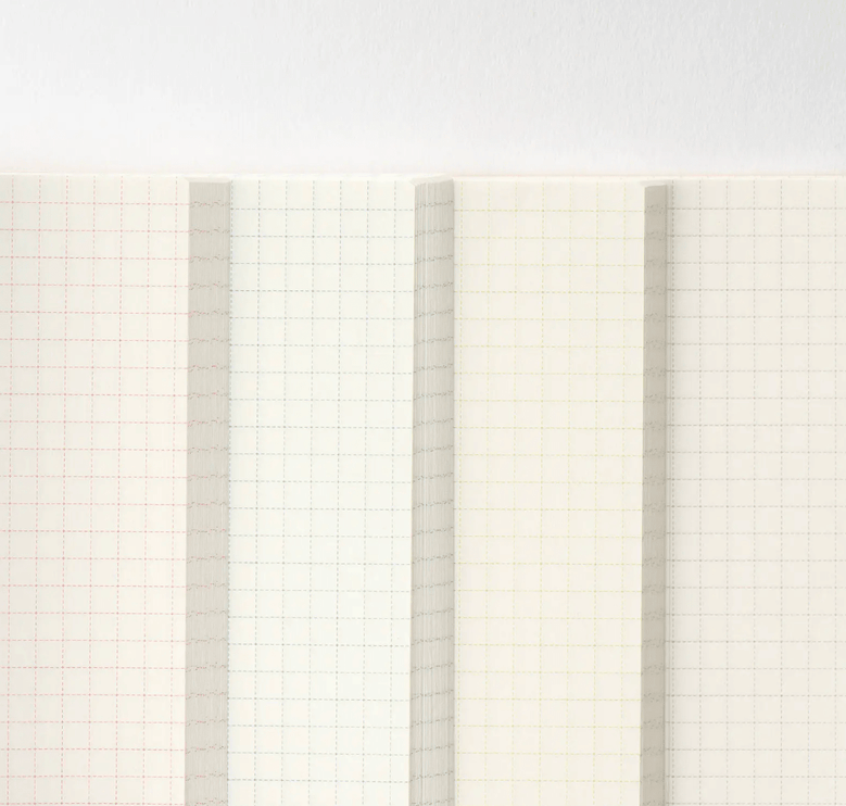 Hobonichi Notebook - A5 Cuadrícula - Tomitaro Makino - Yamazakura - ColorSwatch