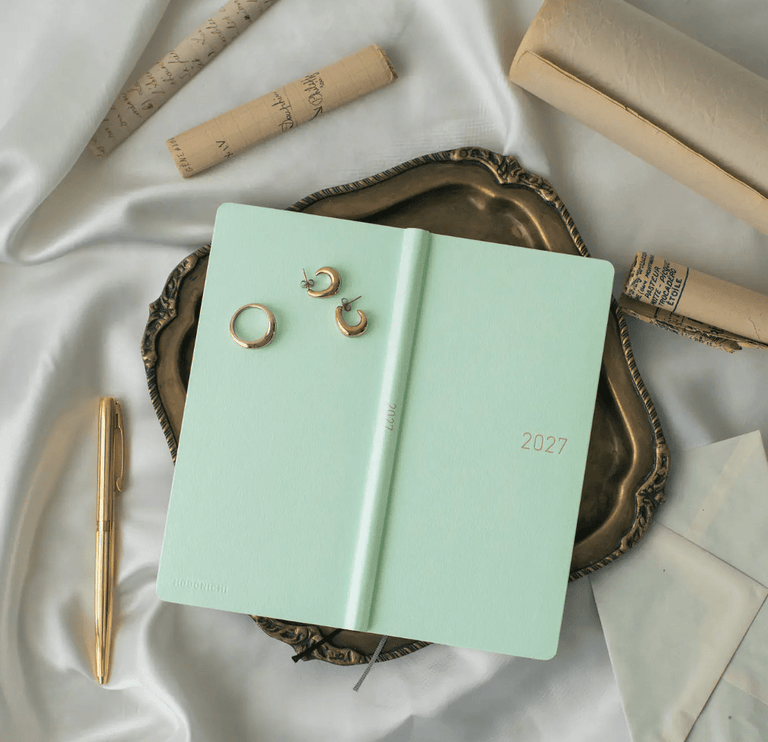 Hobonichi Techo Weeks 2027 - Paper Series - Frosty Jade - ColorSwatch