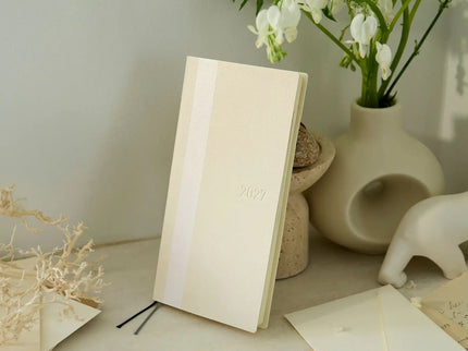 Hobonichi Techo Weeks 2027 - White Line - Ivory - ColorSwatch