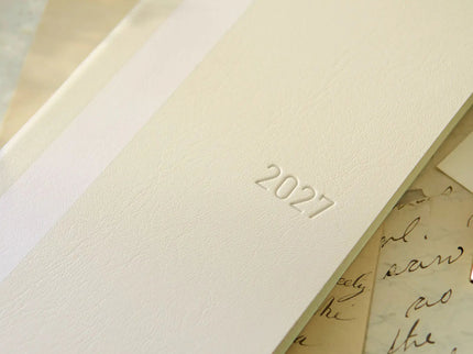 Hobonichi Techo Weeks 2027 - White Line - Ivory - ColorSwatch