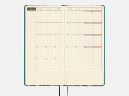 Hobonichi Techo Weeks 2027 - Yumi Katagishi - White Cat Wallpaper - ColorSwatch
