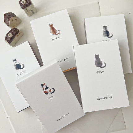 Mini Memoterior - Black and White Cat