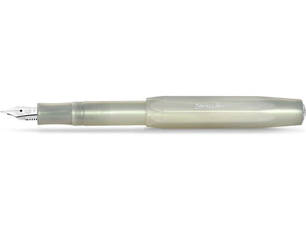 Lunar Sport - Light Green - Pluma Fuente - ColorSwatch