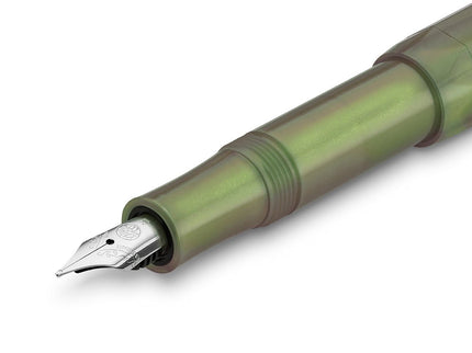 Lunar Sport - Shadow Green - Pluma Fuente - ColorSwatch