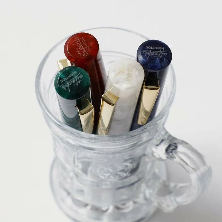 Marbled Fountain Pen - White - ColorSwatch