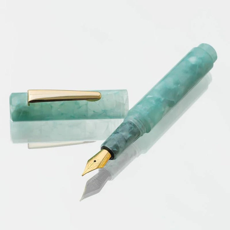 Marbled Fountain Pen - White - ColorSwatch