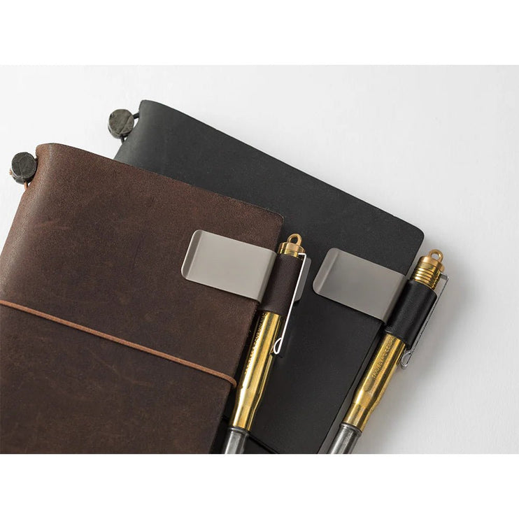 Pen Holder 016 - TRAVELER'S notebook - Black - ColorSwatch