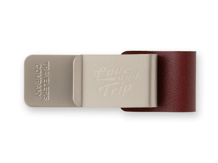 Pen Holder 016 - TRAVELER'S notebook - Red (Love and trip) - ColorSwatch