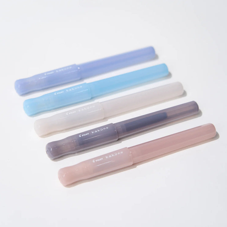 Pilot Kakuno Madoromi - Azure Sky - Pluma Fuente - ColorSwatch