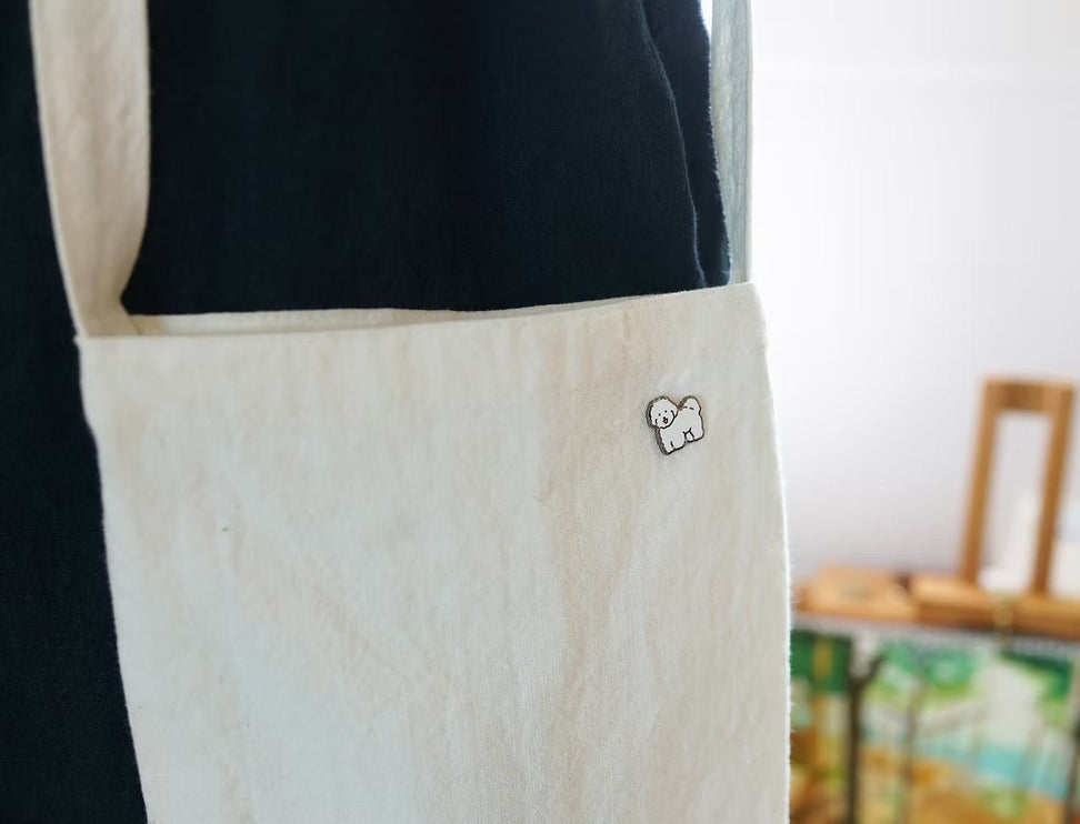 Pin - White Puppy - ColorSwatch