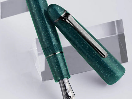 Pluma Fuente 1911 Ringless - Galaxy - Crab Nebulla - ColorSwatch