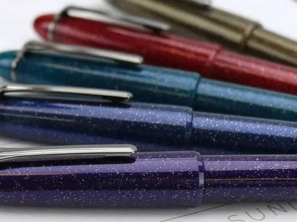 Pluma Fuente 1911 Ringless - Galaxy - Magellanic Clouds - ColorSwatch