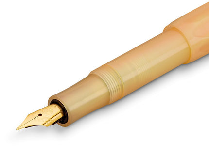 Pluma Fuente Collection - Apricot Pearl - ColorSwatch