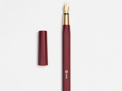 Pluma Fuente de Resina - Rojo - F - ColorSwatch