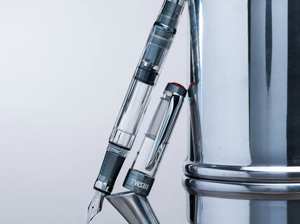 Pluma Fuente Diamond 580 ALR - Nickel Gray - ColorSwatch