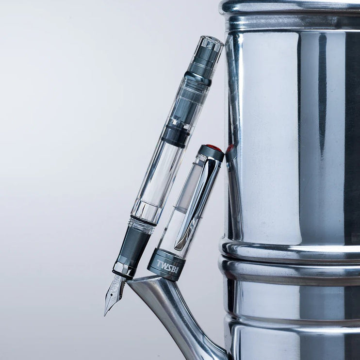 Pluma Fuente Diamond 580 ALR - Nickel Gray - ColorSwatch