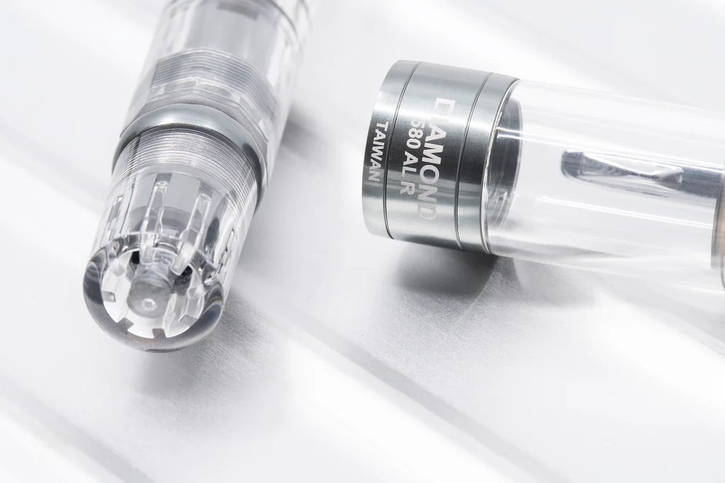 Pluma Fuente Diamond 580 ALR - Nickel Gray - ColorSwatch