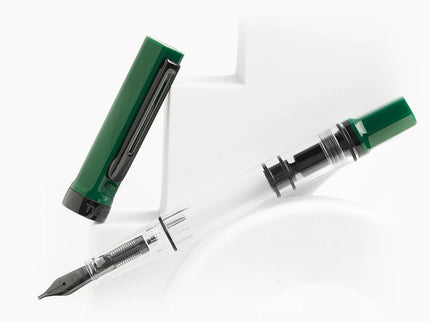 Pluma Fuente Eco Onyx - Irish Green - ColorSwatch