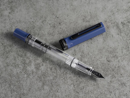 Pluma Fuente Eco Onyx - Slate Blue - ColorSwatch