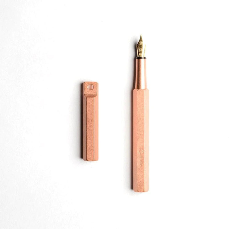 Pluma Fuente Revolve Portátil - Copper - ColorSwatch