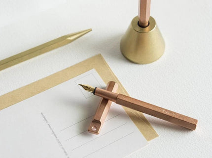 Pluma Fuente Revolve Portátil - Copper - ColorSwatch