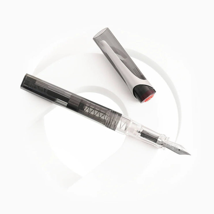 Pluma Fuente Swipe - Smoke - ColorSwatch