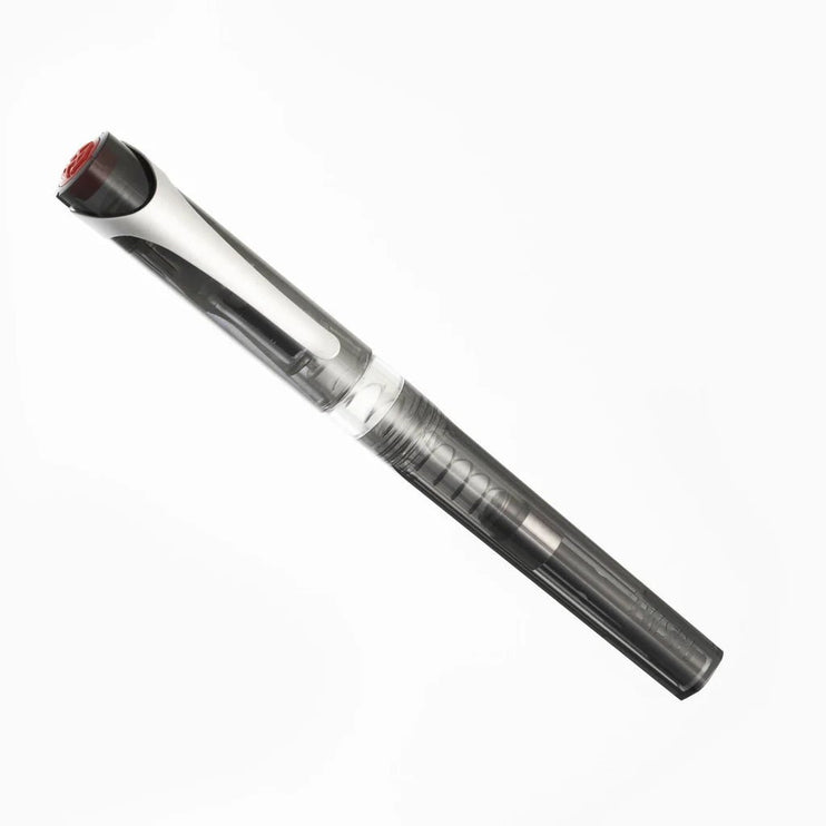 Pluma Fuente Swipe - Smoke - ColorSwatch