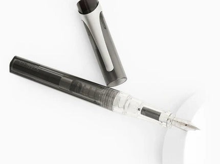 Pluma Fuente Swipe - Smoke - ColorSwatch