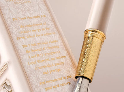 Pluma Fuente - The Joule - Chantilly Lacewood - ColorSwatch