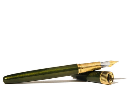 Pluma Fuente - The Joule - Juniper Moss - ColorSwatch