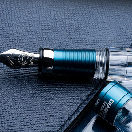 Pluma Fuente Diamond 580 ALR -  Prussian Blue