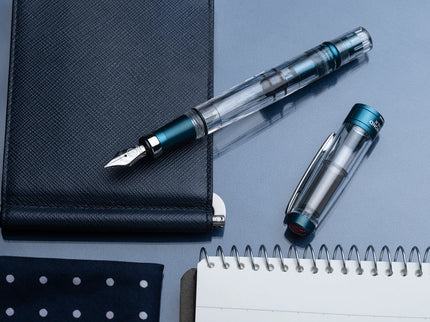 Pluma Fuente Diamond 580 ALR -  Prussian Blue