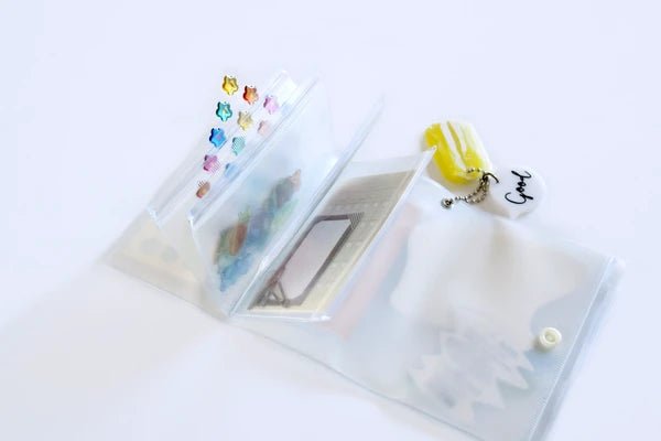 PVC Pouch - Cats (Mirocomachiko) - ColorSwatch