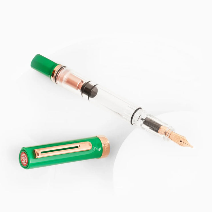 Set Pluma Fuente Eco T - Royal Jade Rose Gold Set with Ink - ColorSwatch