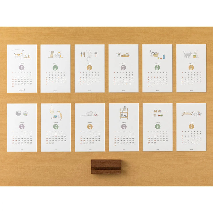 Stand Calendar 2027 - Cat