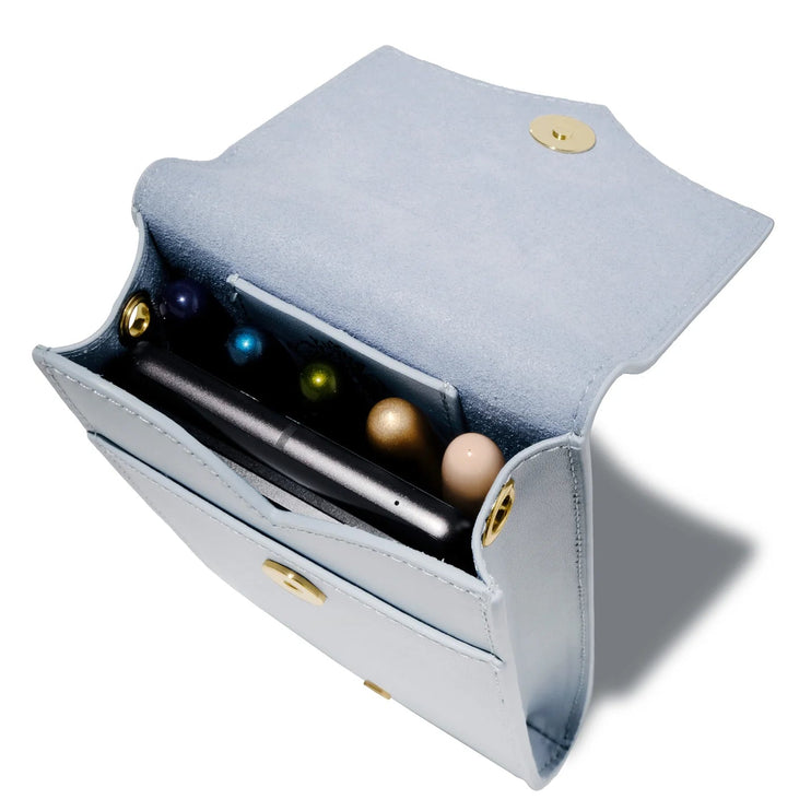 The Pendant Purse - Light Blue - ColorSwatch